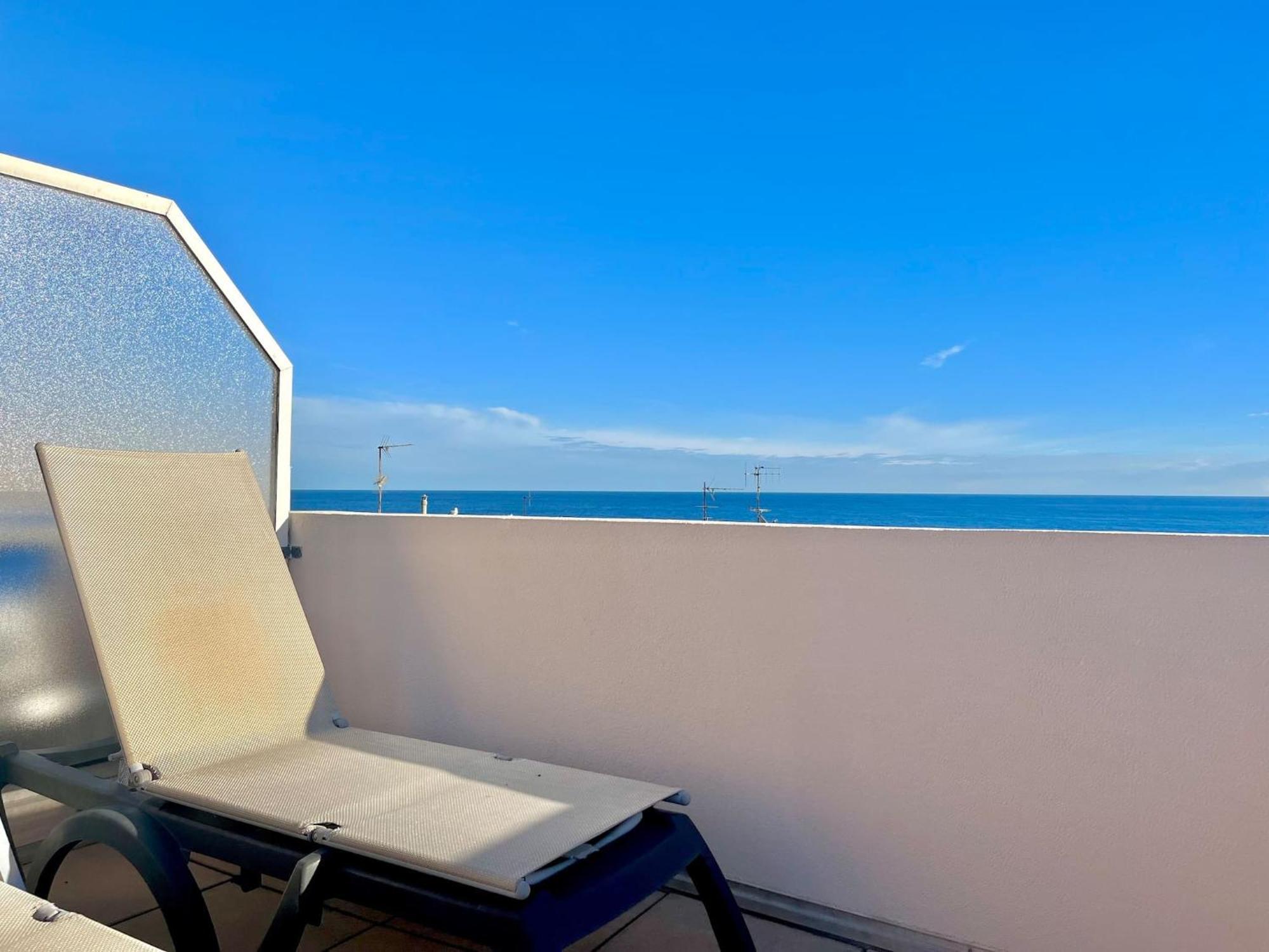 "Le Rooftop Des Rivages" Immense Terrasse, Centre Apartment Menton Exterior foto